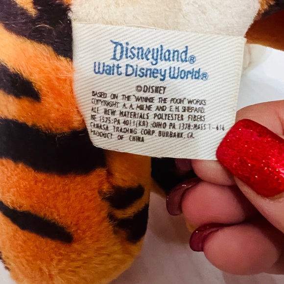 Vintage Tigger Disneyland Walt Disney World Plush Mohair - Picture 8 of 8